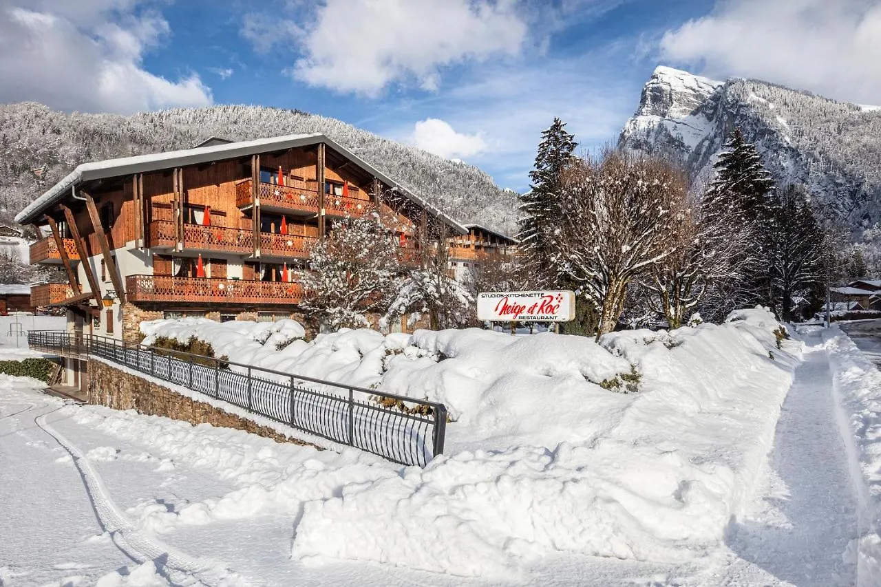 **** Hotel Chalet-Hôtel Neige et Roc, The Originals Relais  Samoëns Frankrijk